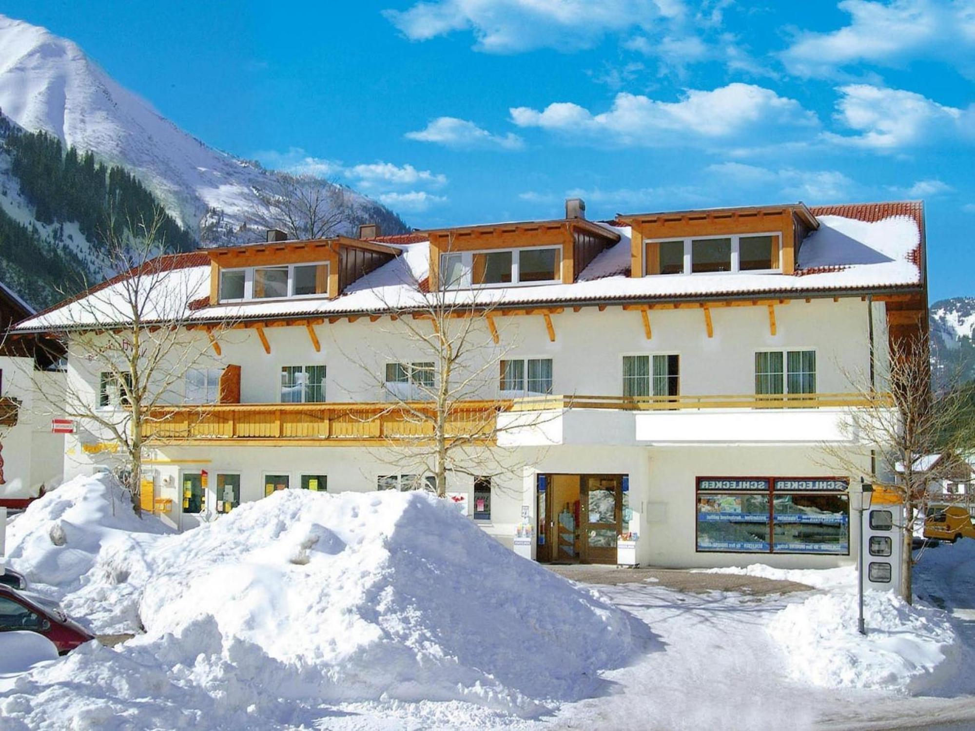 Apartment In Bichlbach With Parking Space Exterior photo